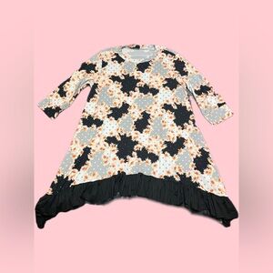 𝐌𝐨𝐝𝐞𝐬𝐭 𝐏𝐨𝐥𝐤𝐚 𝐃𝐨𝐭 𝐀𝐬𝐲𝐦𝐦𝐞𝐭𝐫𝐢𝐜𝐚𝐥 𝐓𝐨𝐩